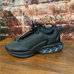 Nike Black Mesh Air Max Sneakers